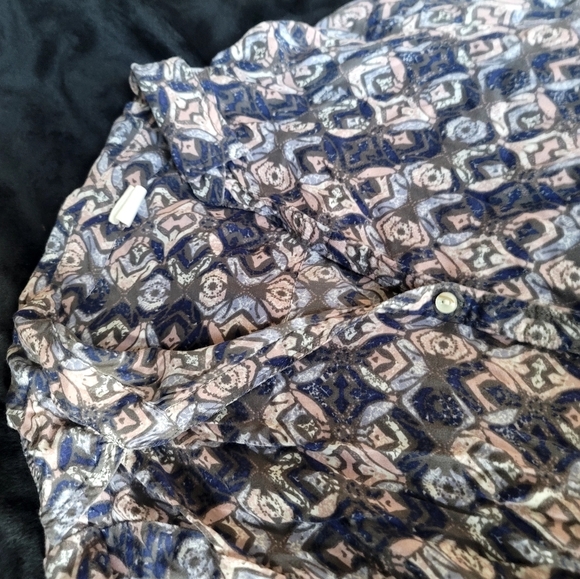 Wild Pearl Women's Tunic Long Sleeve Button Blouse- Size Large - Picture 6 of 11